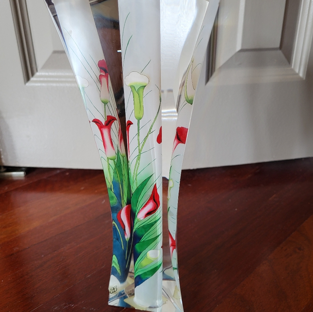 Archelan Vase